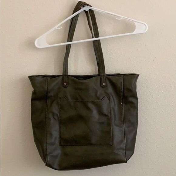 🔹4/$25 Olive green purse - Picture 1 of 8